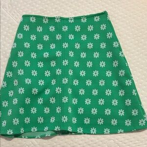 Vintage. Chic Green Floral A-Line Skirt